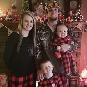 Meet your Posher, Logan